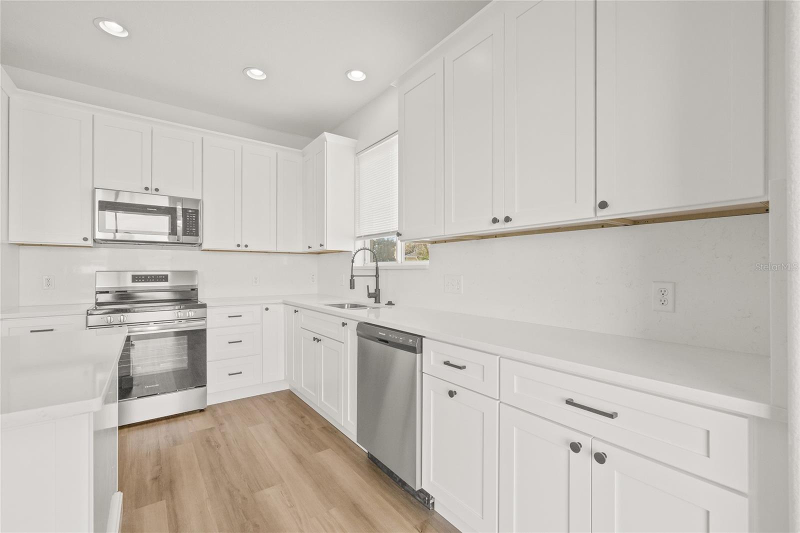 BALLANTRAE VILLAGES 3A & 3B - Residential Lease