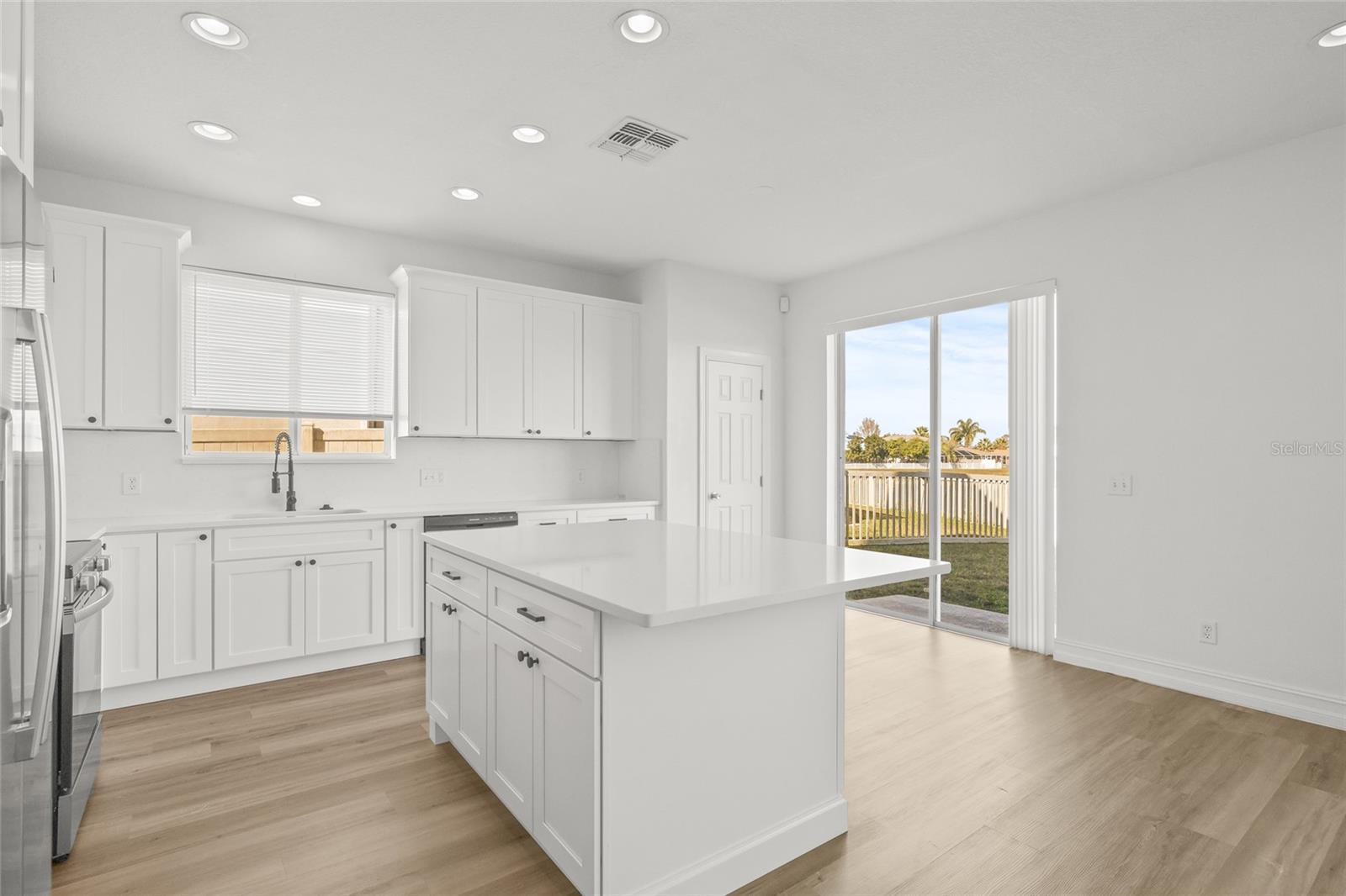 BALLANTRAE VILLAGES 3A & 3B - Residential Lease