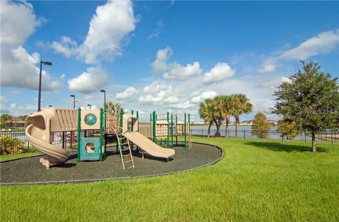 VILLAGES/BRDGWATER VILLAGE 9 - Residential