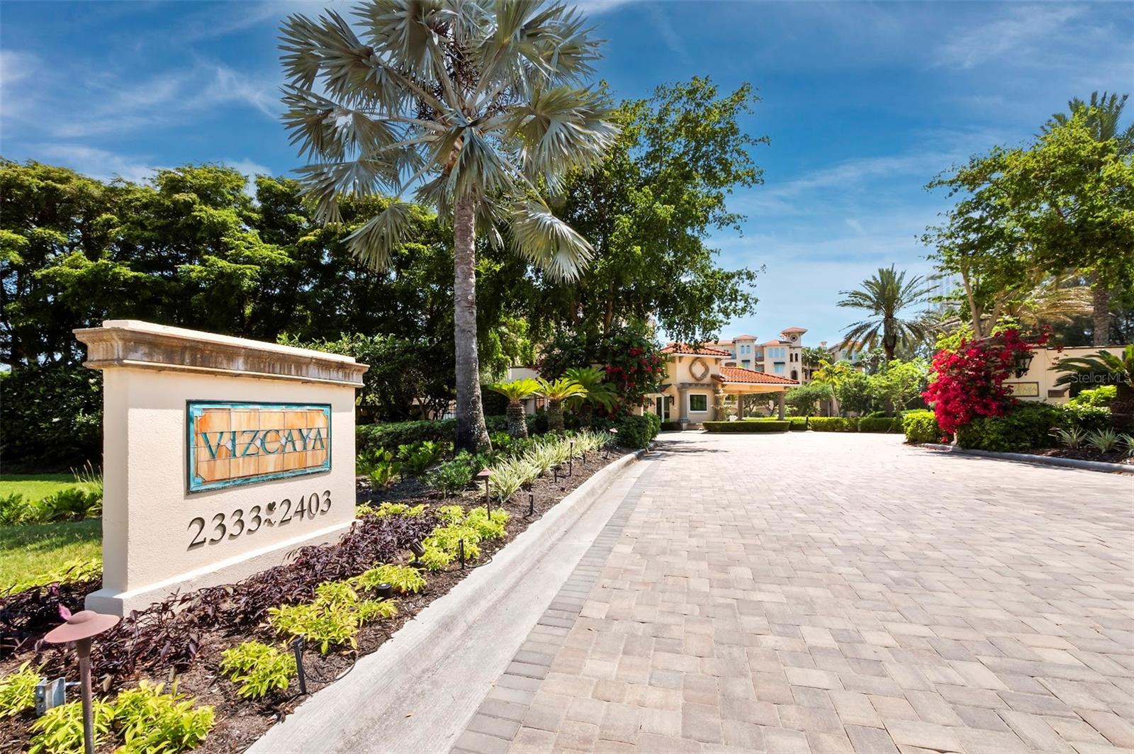 VIZCAYA AT LONGBOAT KEY PH 01 - Residential