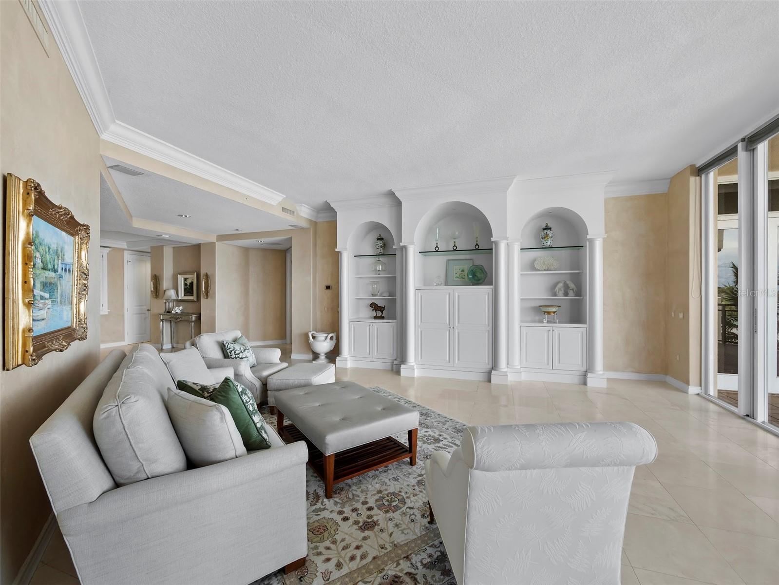 VIZCAYA AT LONGBOAT KEY PH 01 - Residential
