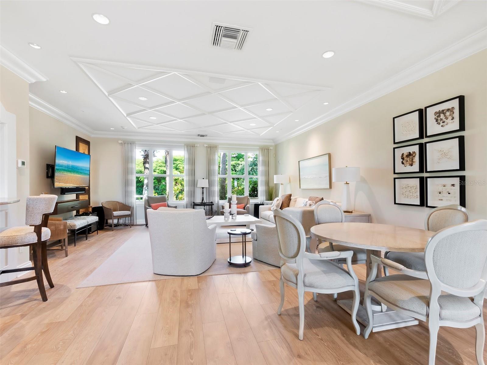 VIZCAYA AT LONGBOAT KEY PH 01 - Residential