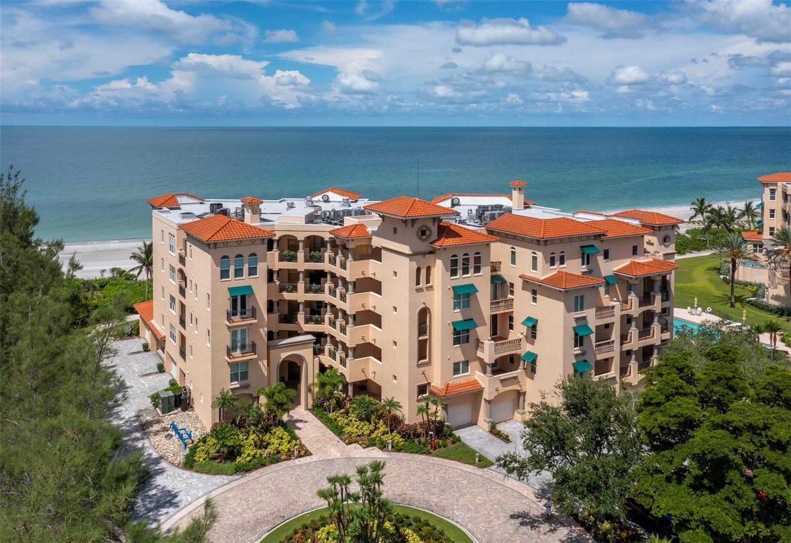 VIZCAYA AT LONGBOAT KEY PH 01 - Residential