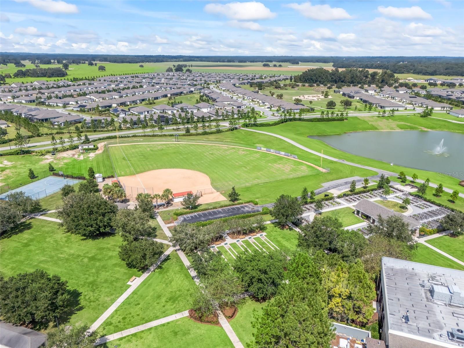 STONE CREEK - Residential