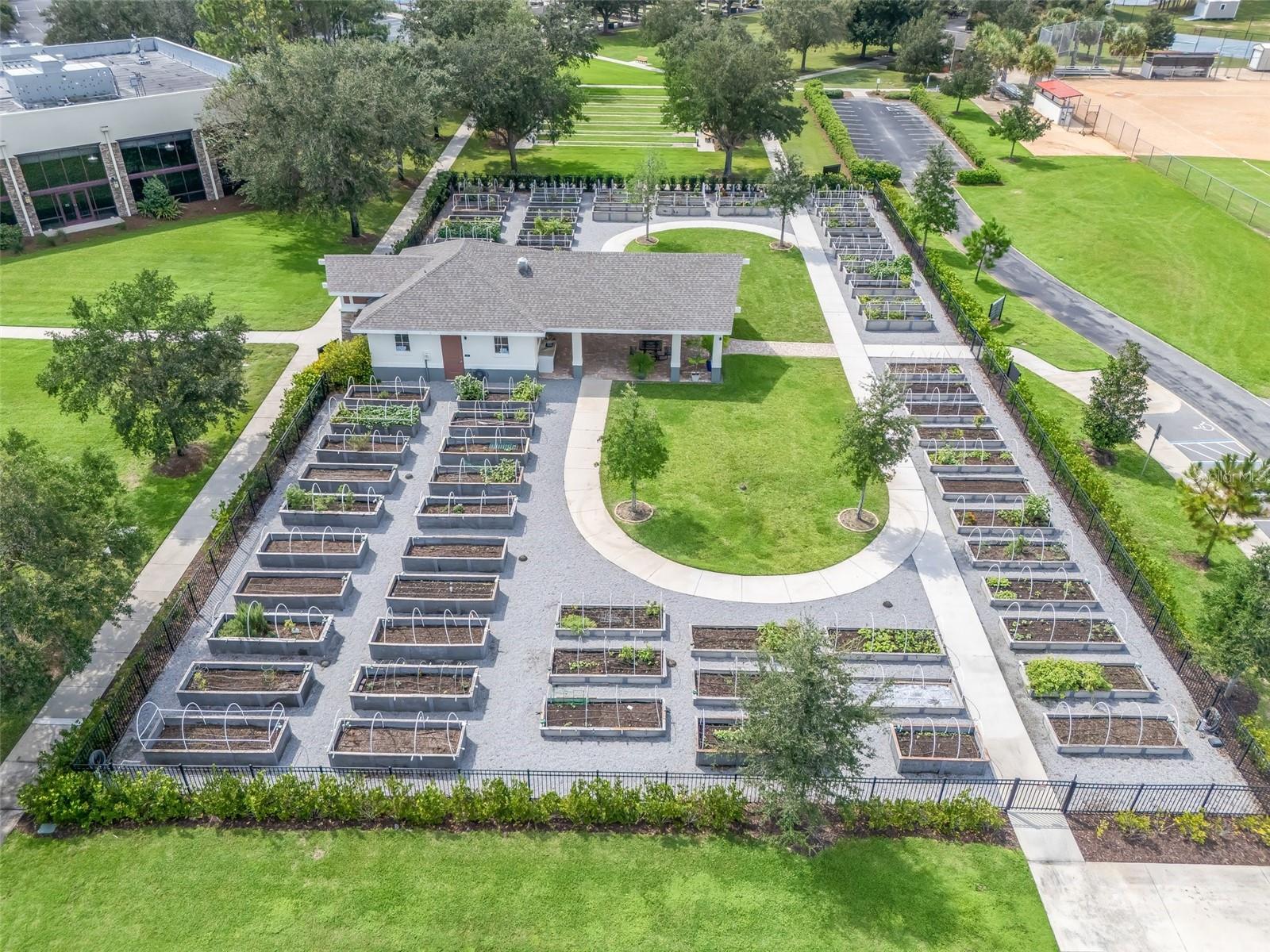 STONE CREEK - Residential