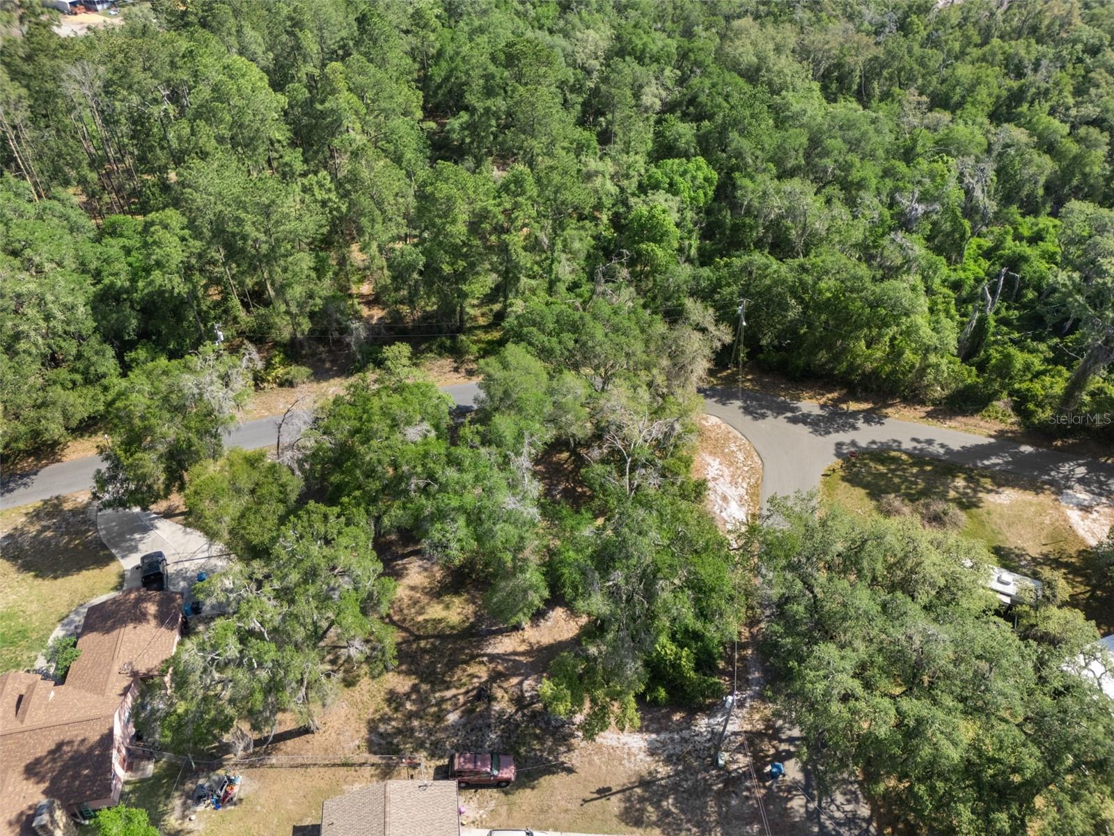 LAKEWOOD - Land