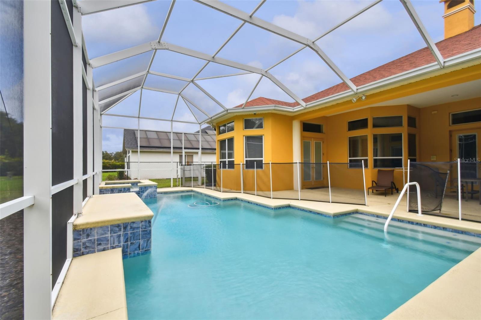 FISH HAWK TRAILS UNIT 5 - Residential