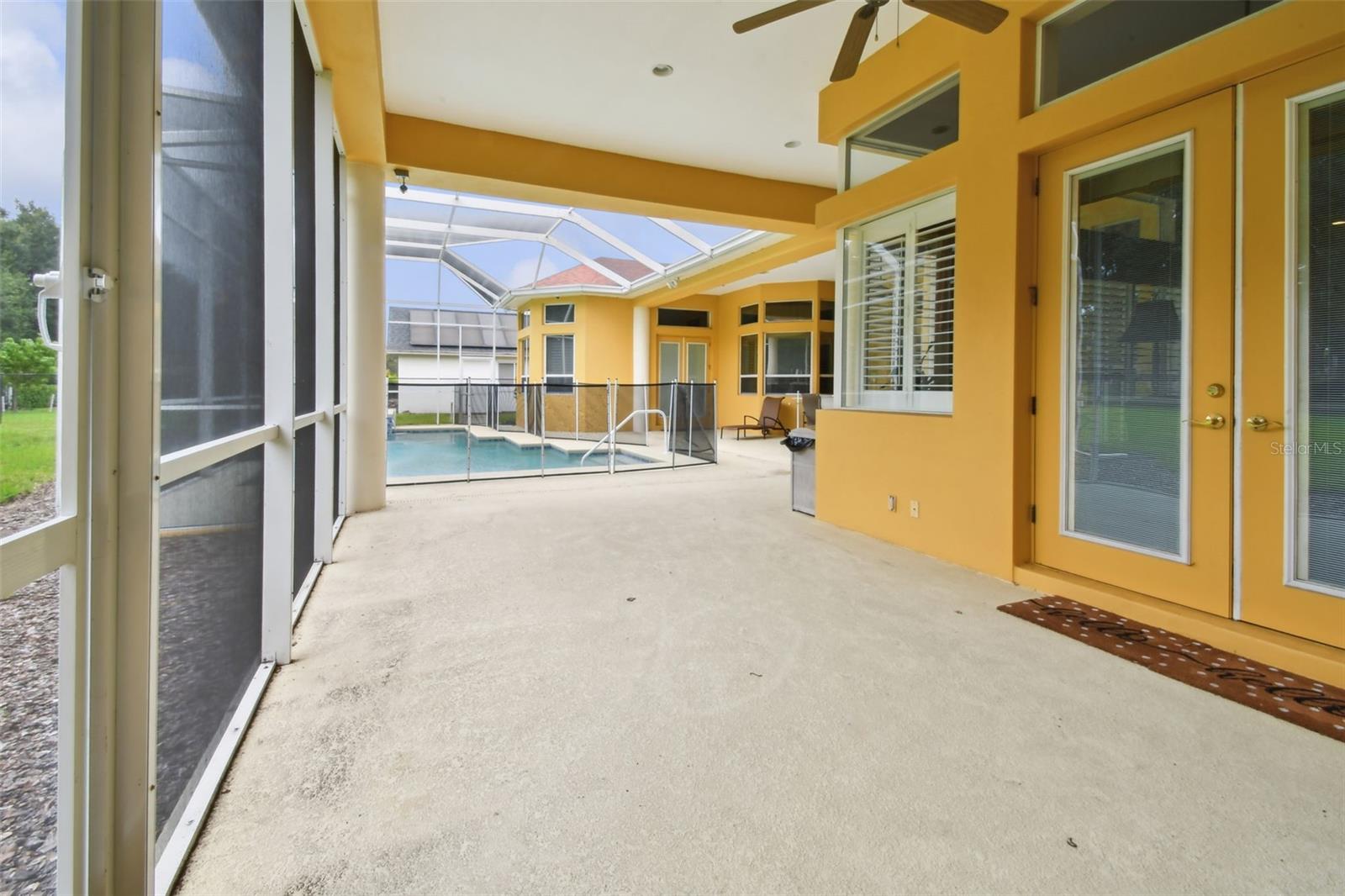 FISH HAWK TRAILS UNIT 5 - Residential