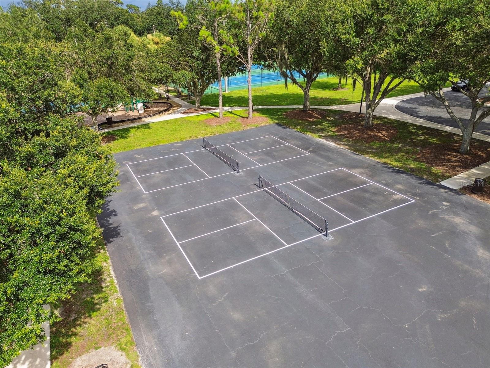 FISH HAWK TRAILS UNIT 5 - Residential