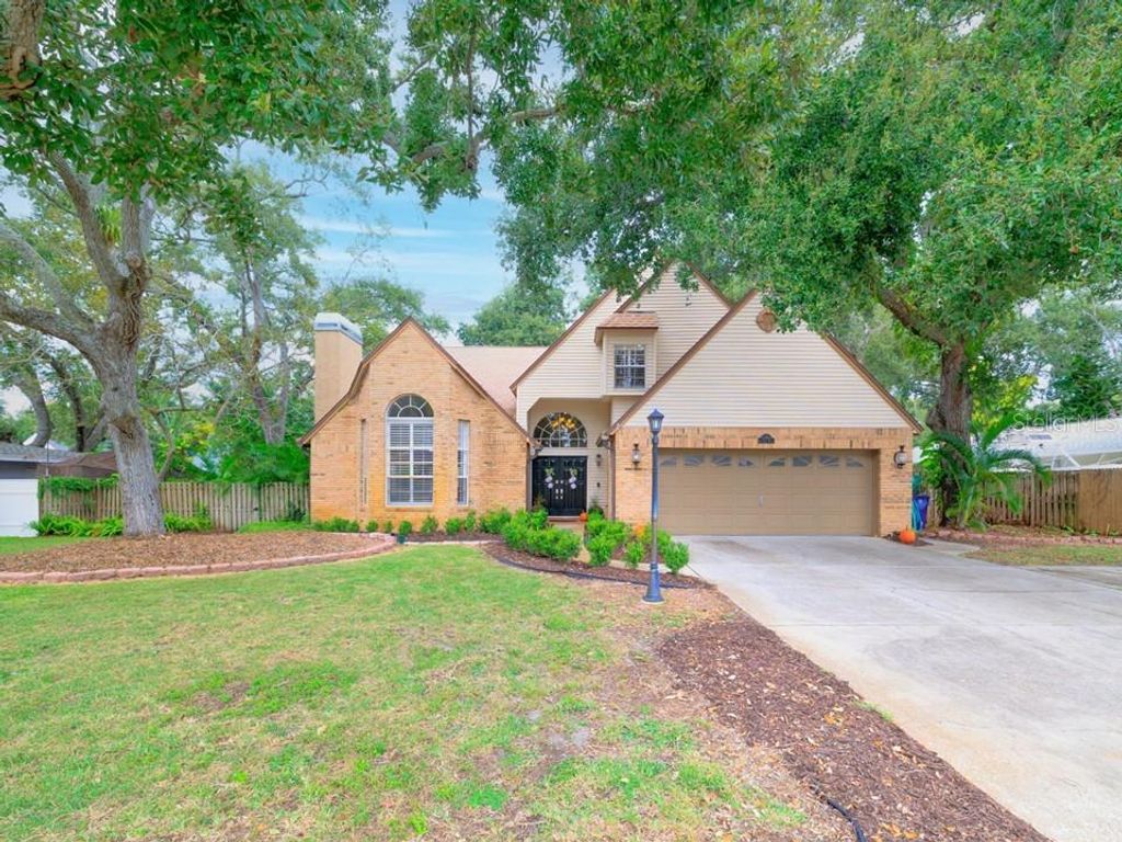 Photo of 13785 Oak Forest Boulevard S, Seminole, FL 33776 (MLS # TB8435097)
