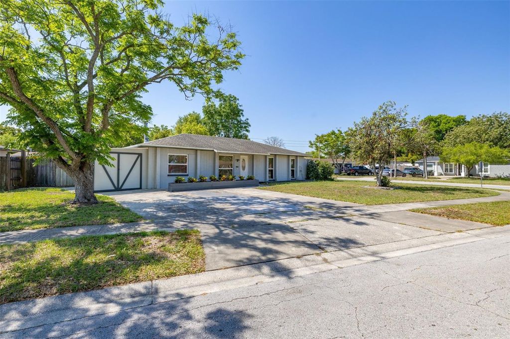 Photo of 501 Catwood Drive, Ocoee, FL 34761 (MLS # O6394585)