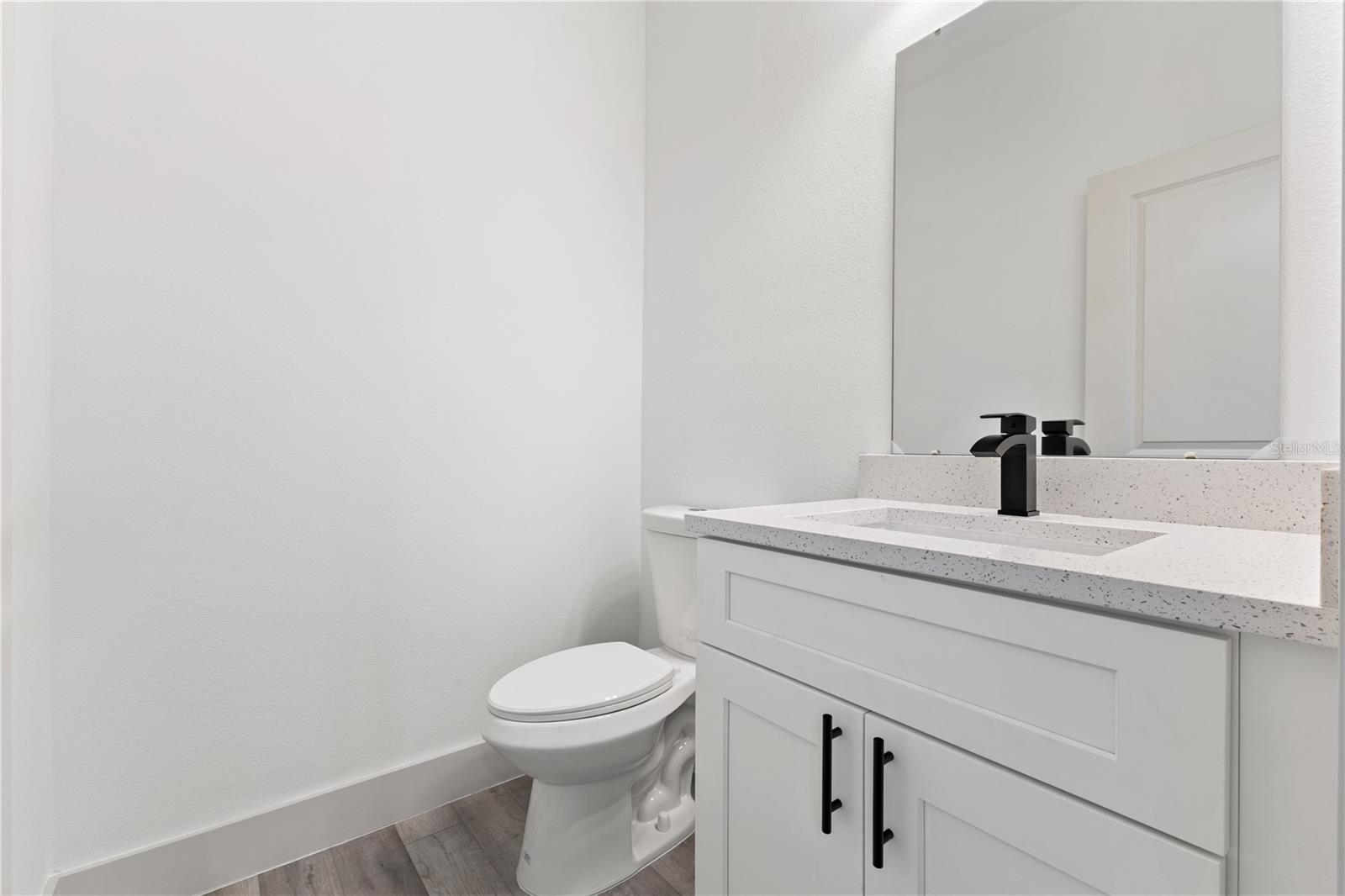 RAINBOW LAKES ESTATES - Residential