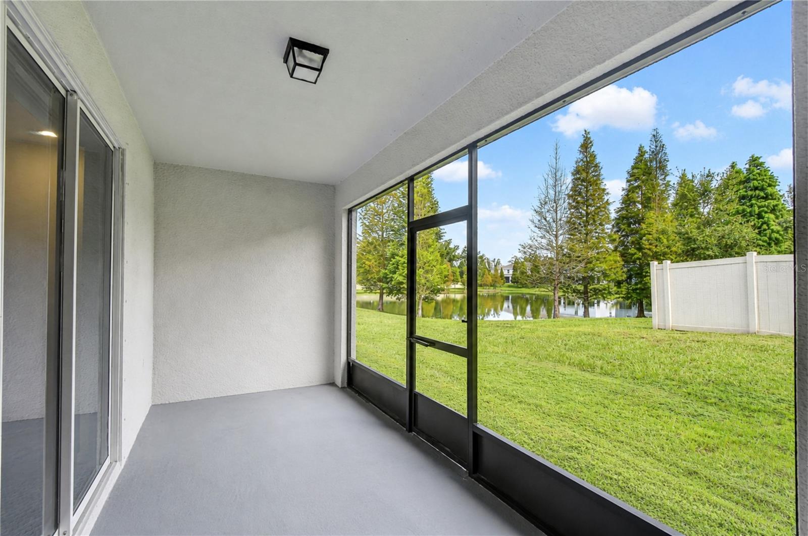 3326 PLEASANT WILLOW COURT