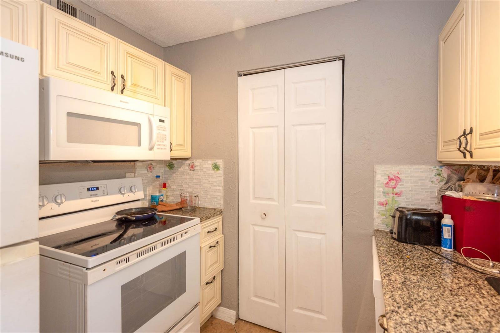 SUN PLACE CONDO - Residential
