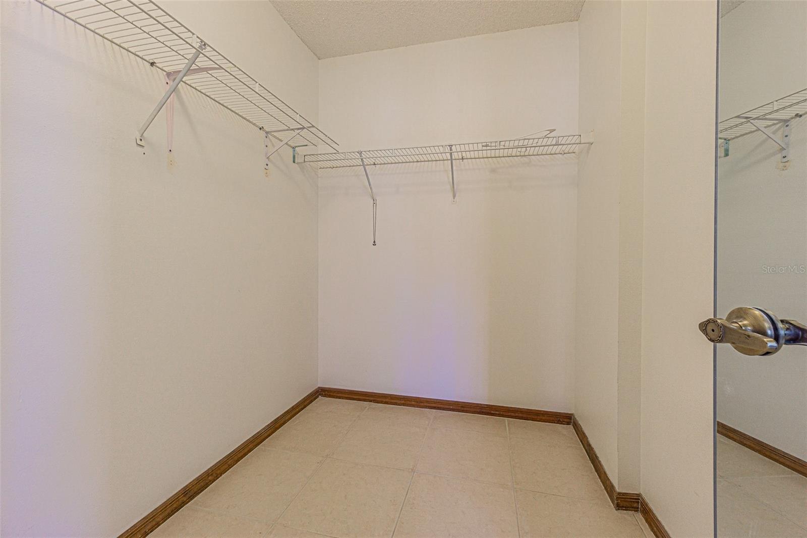 BRIARWOODS - Residential