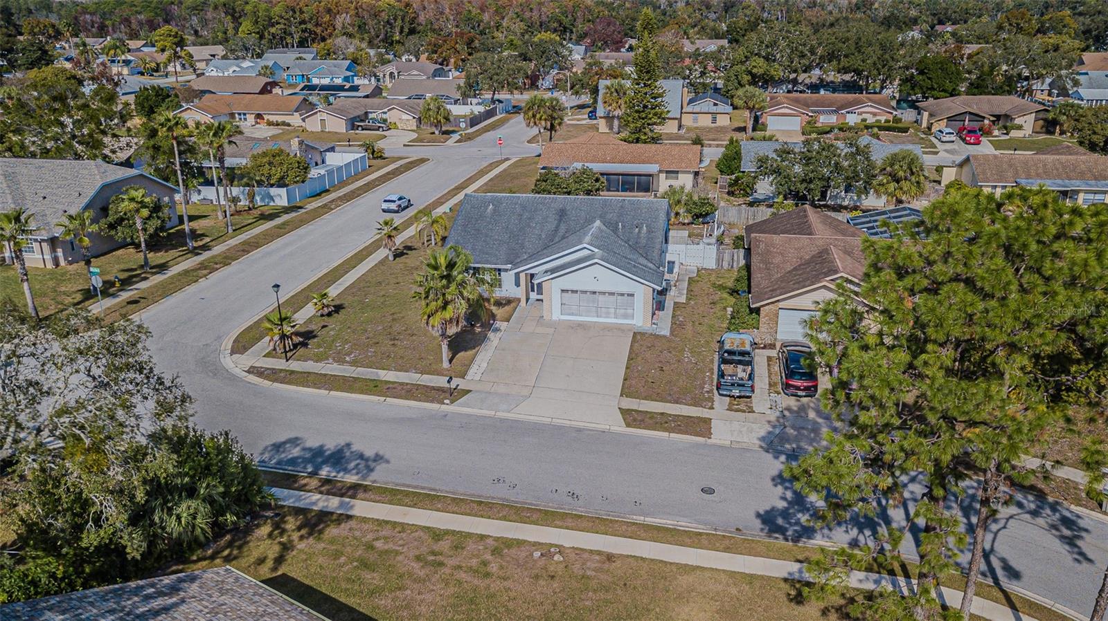 BRIARWOODS - Residential