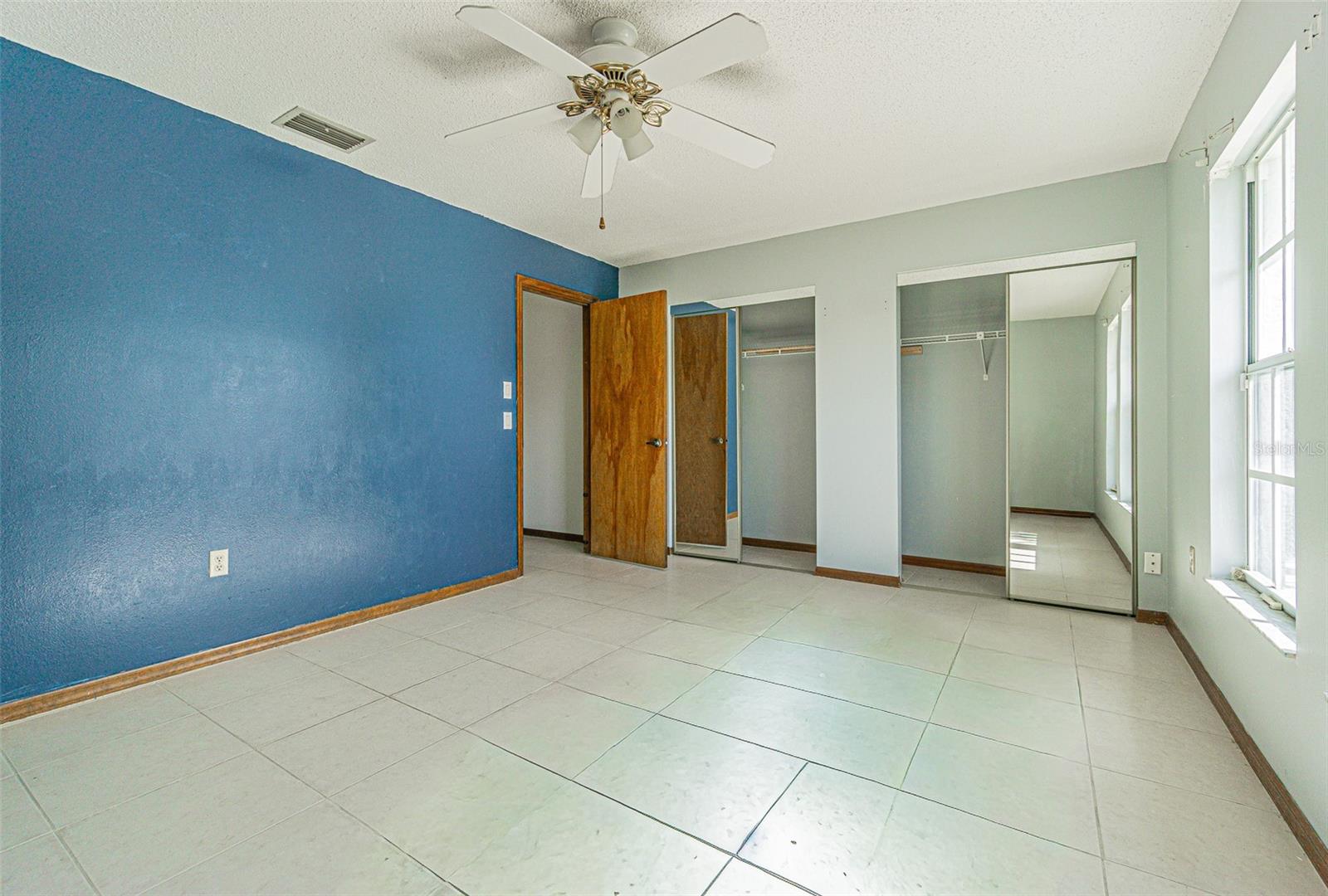 BRIARWOODS - Residential