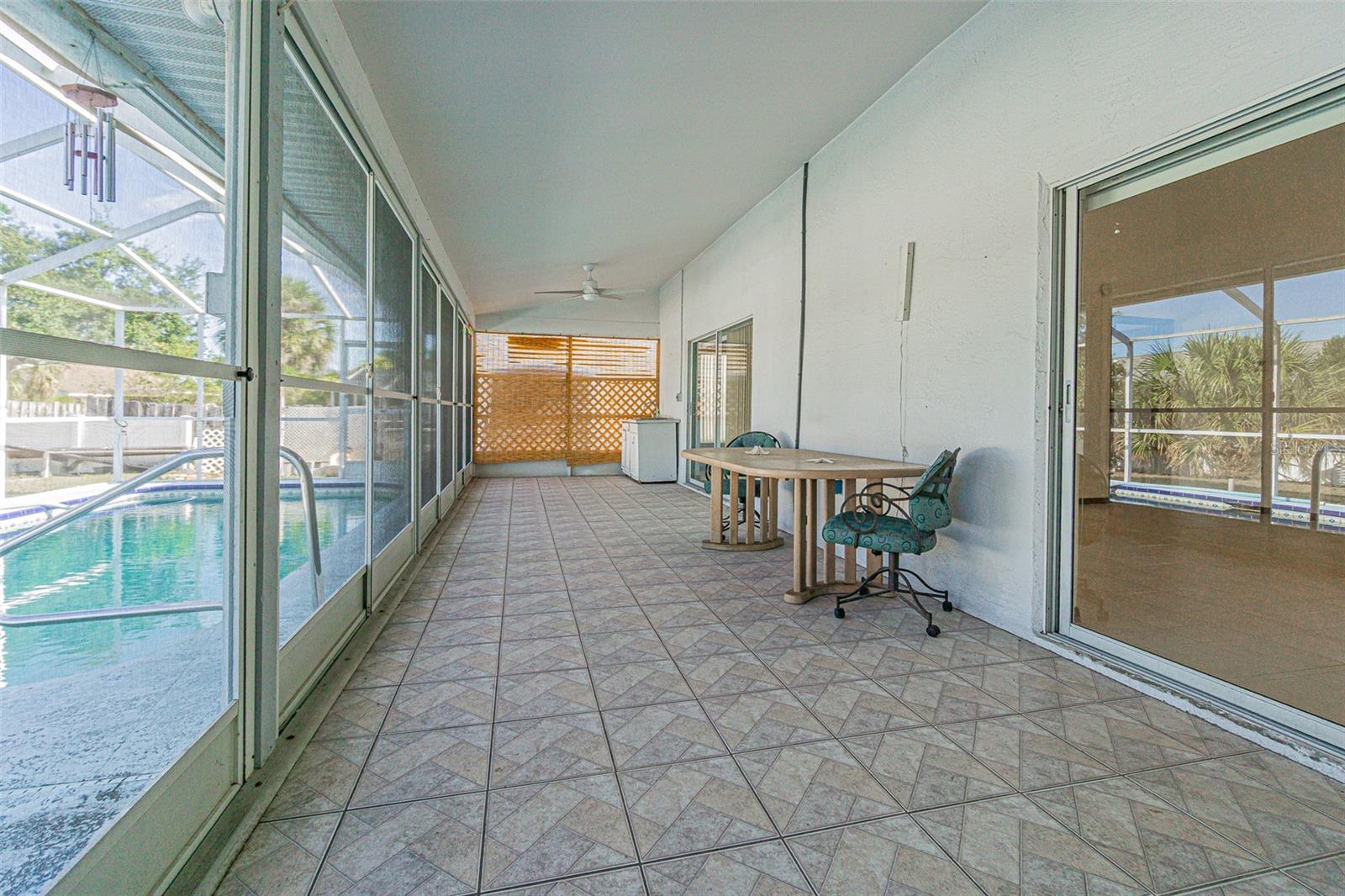 BRIARWOODS - Residential