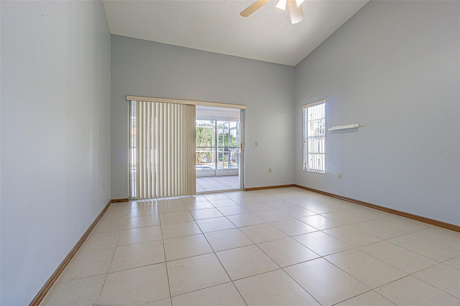 BRIARWOODS - Residential