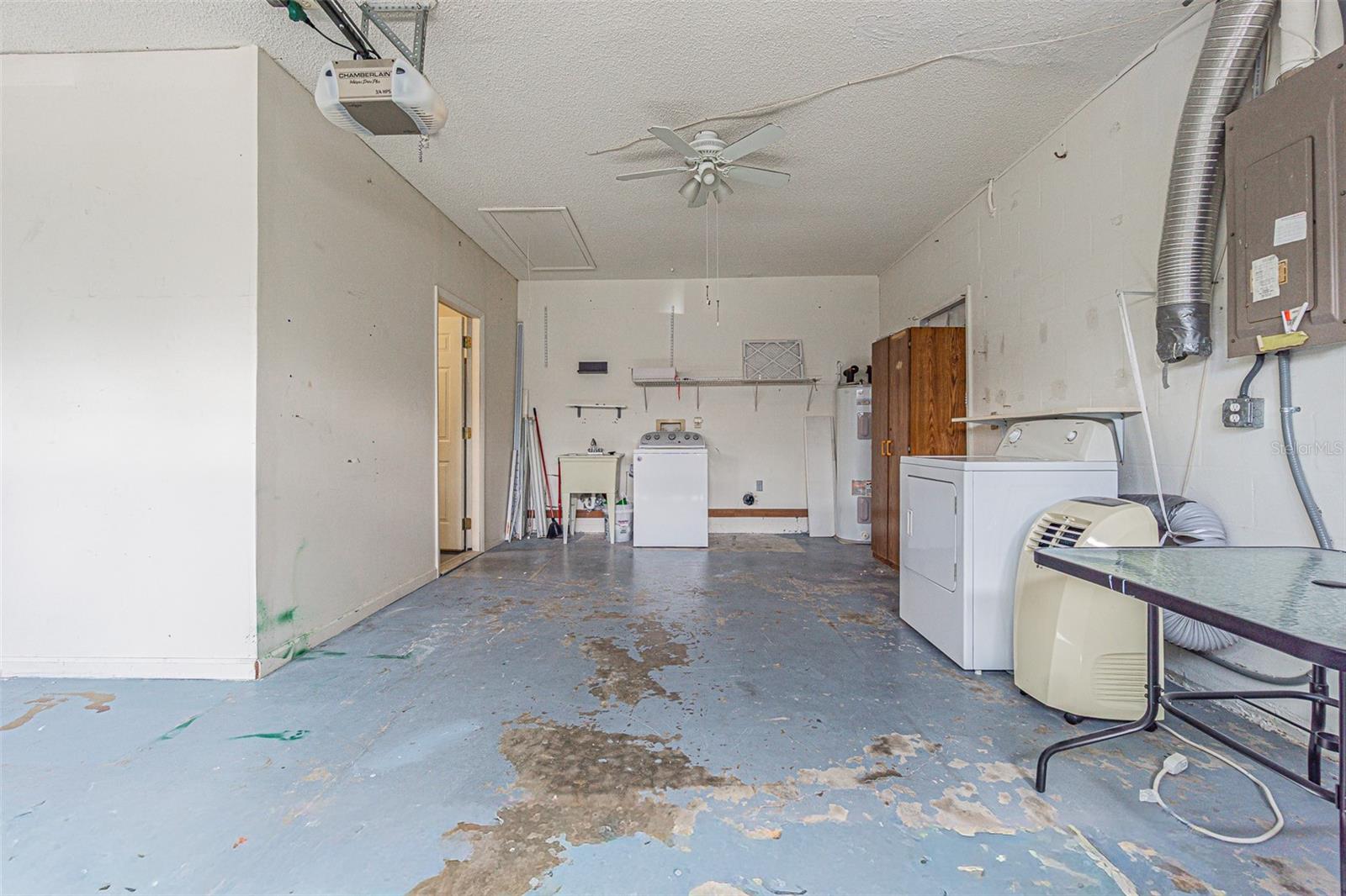 BRIARWOODS - Residential