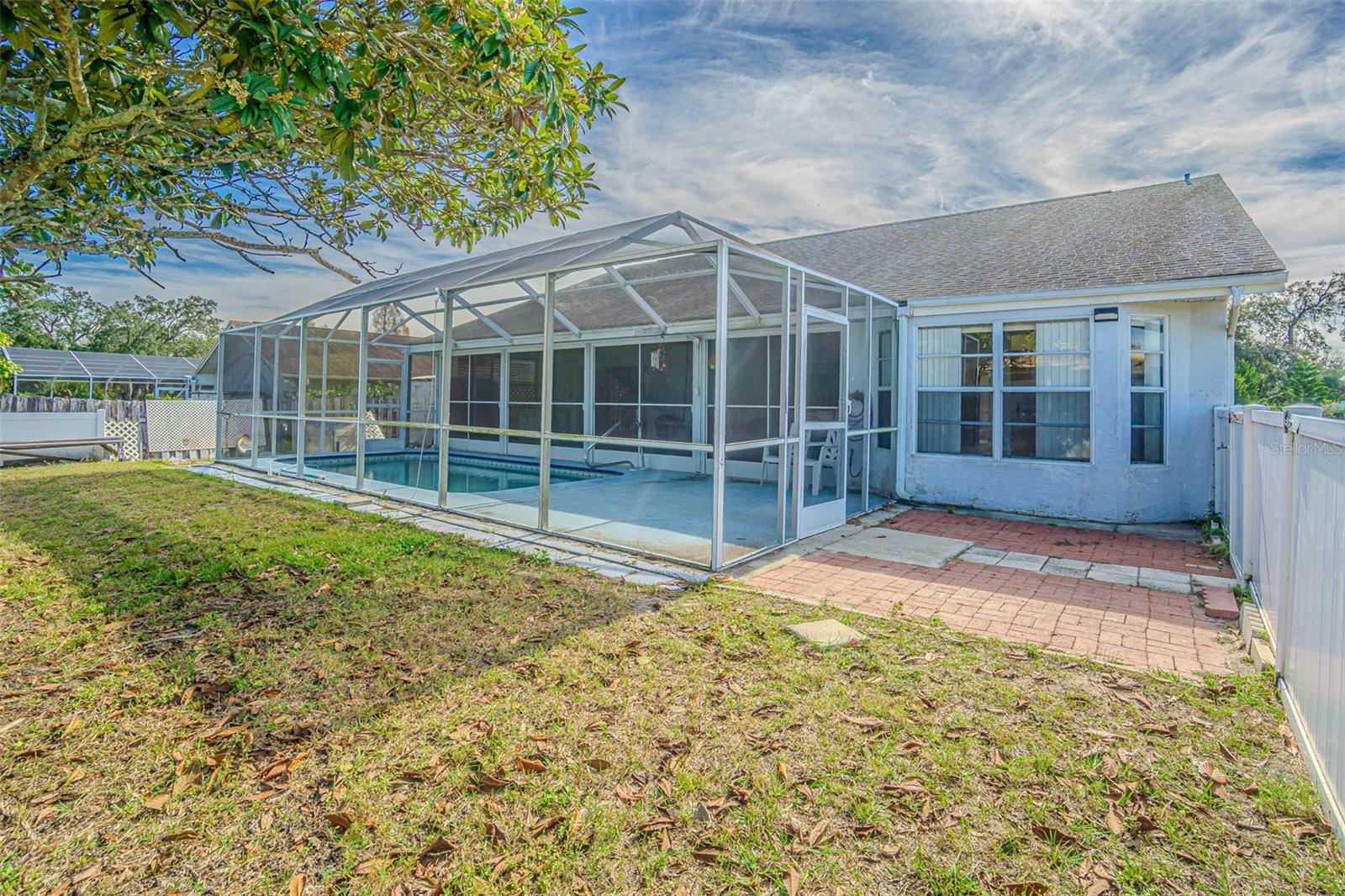 BRIARWOODS - Residential