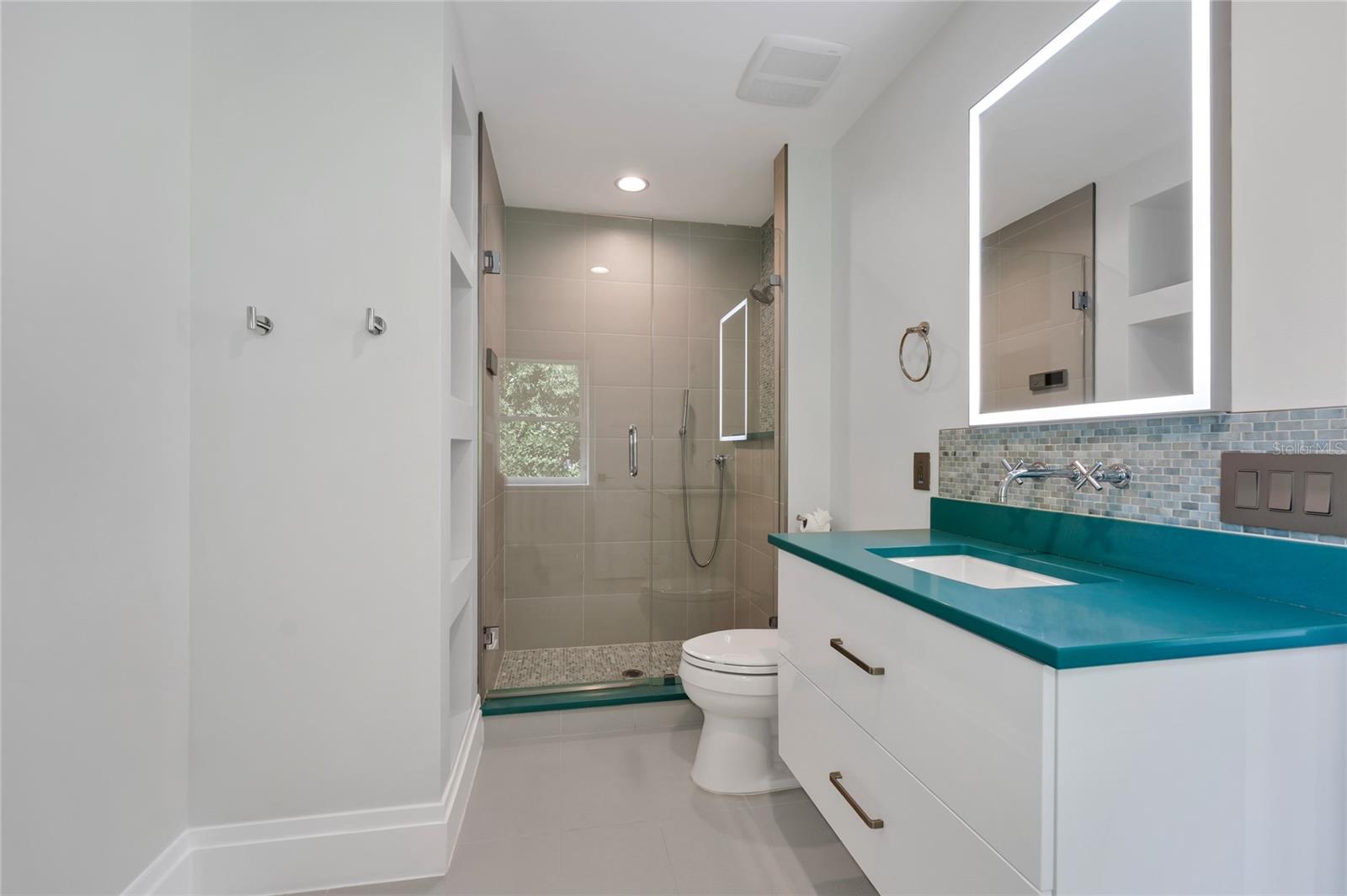 LAKE CAWOOD ESTATES - Residential Lease