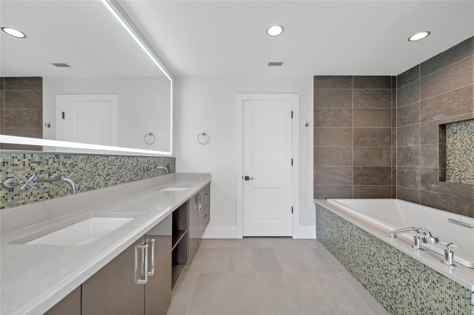 LAKE CAWOOD ESTATES - Residential Lease