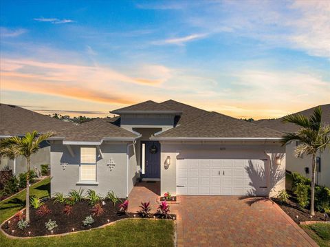 A home in PORT CHARLOTTE