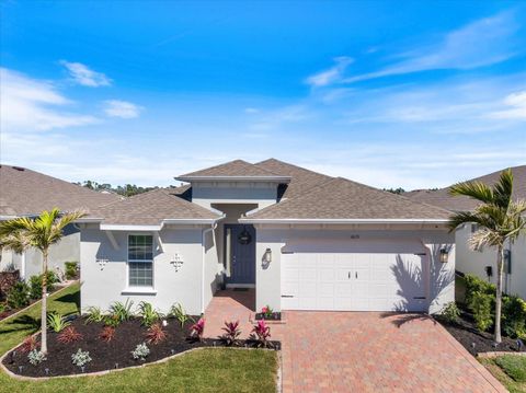 A home in PORT CHARLOTTE