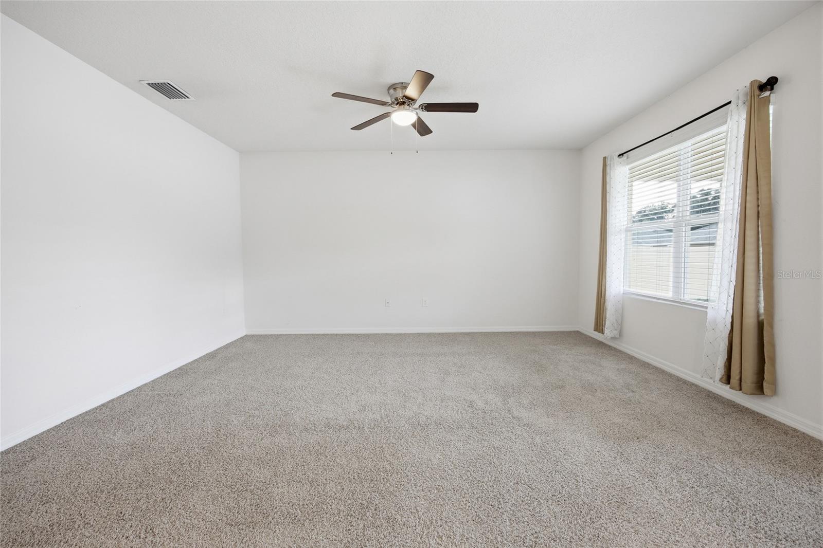 COBBLESTONE NORTH - Residential