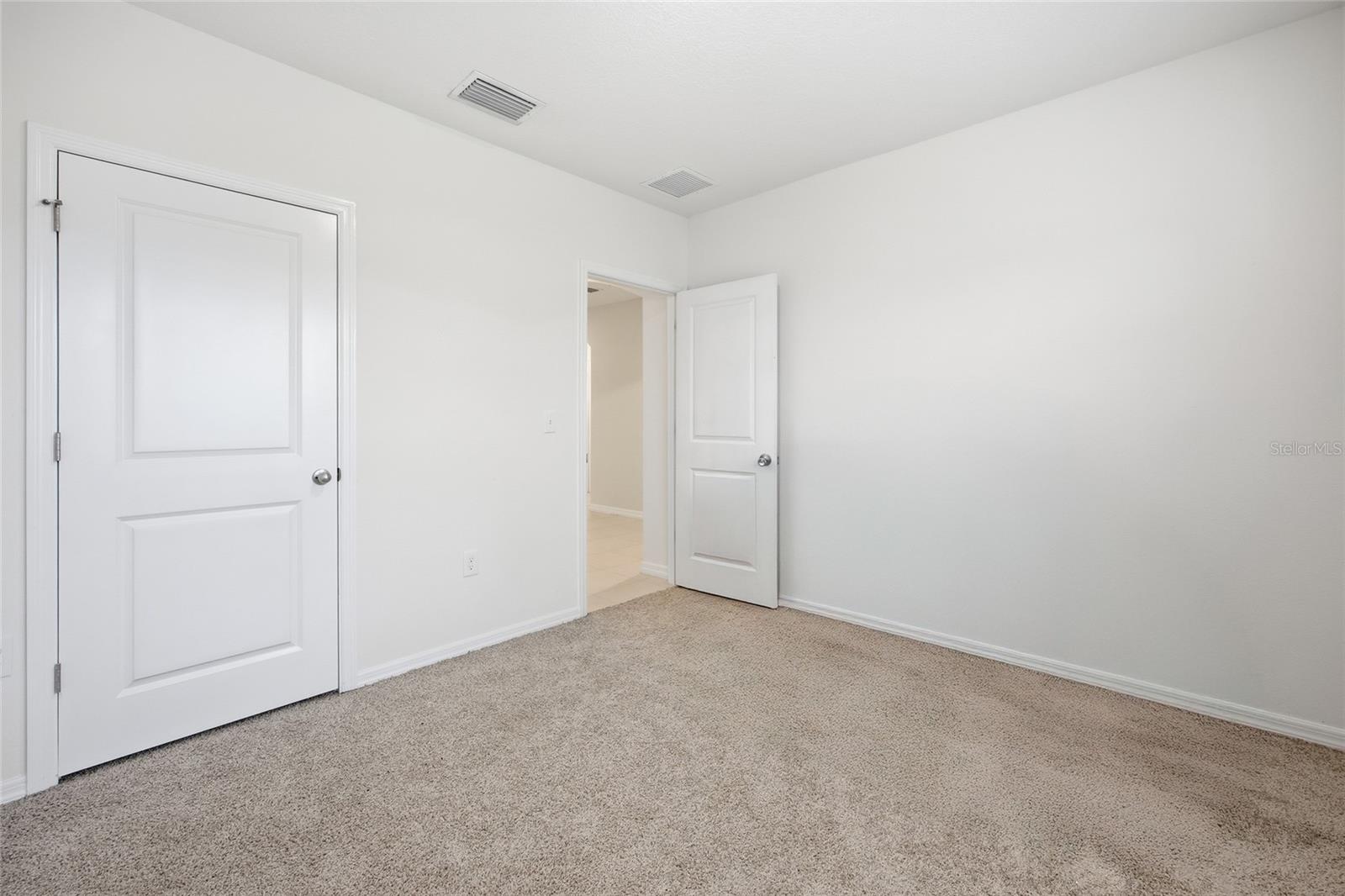 COBBLESTONE NORTH - Residential