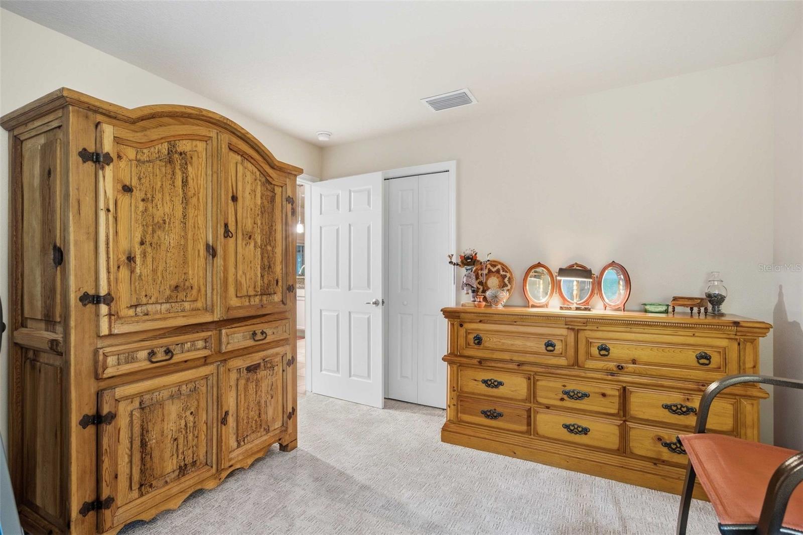 CANTERBURY LAKE ESTATES SECOND ADD - Residential