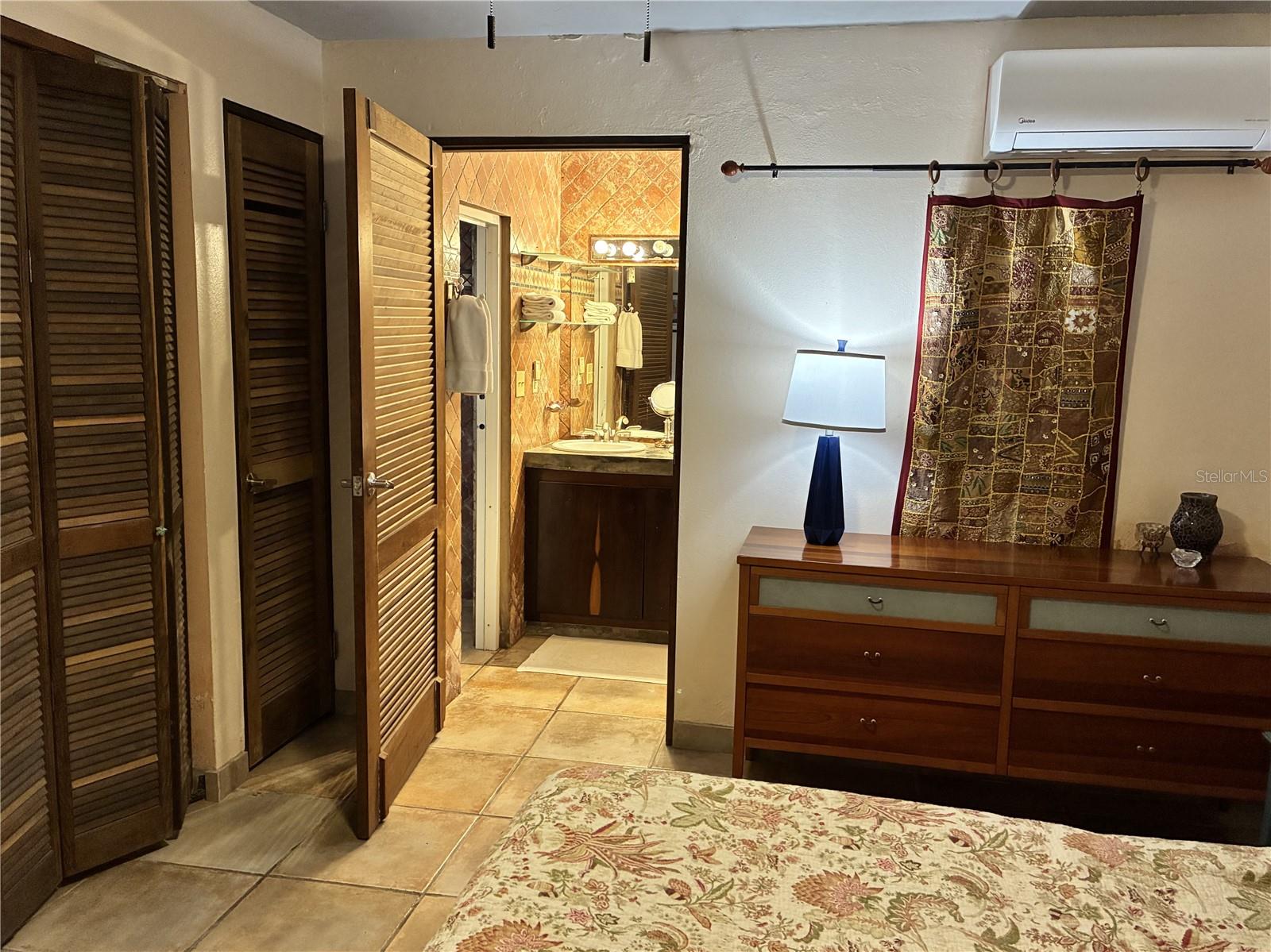 BRAVOS DE BOSTON - Residential