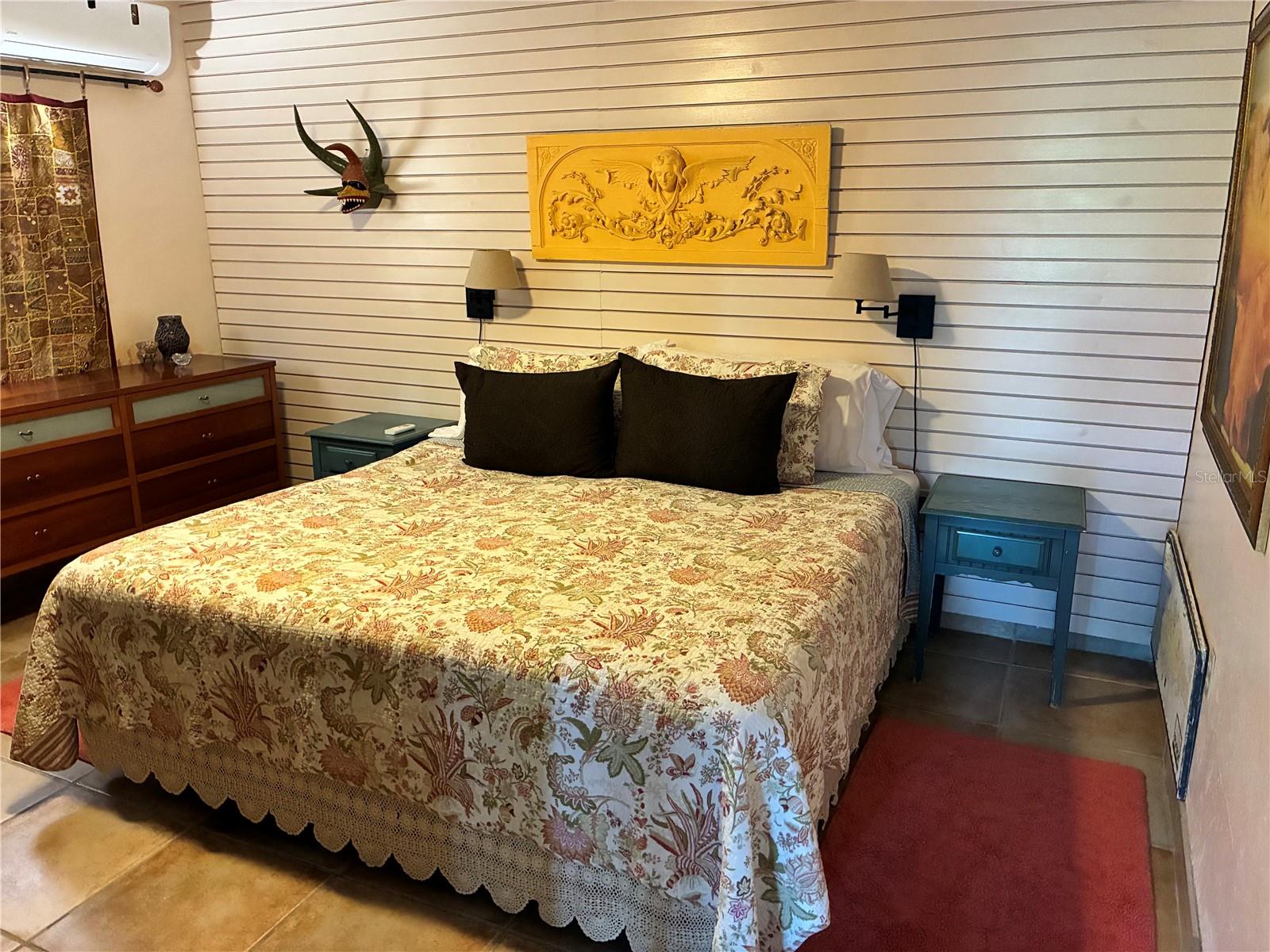 BRAVOS DE BOSTON - Residential