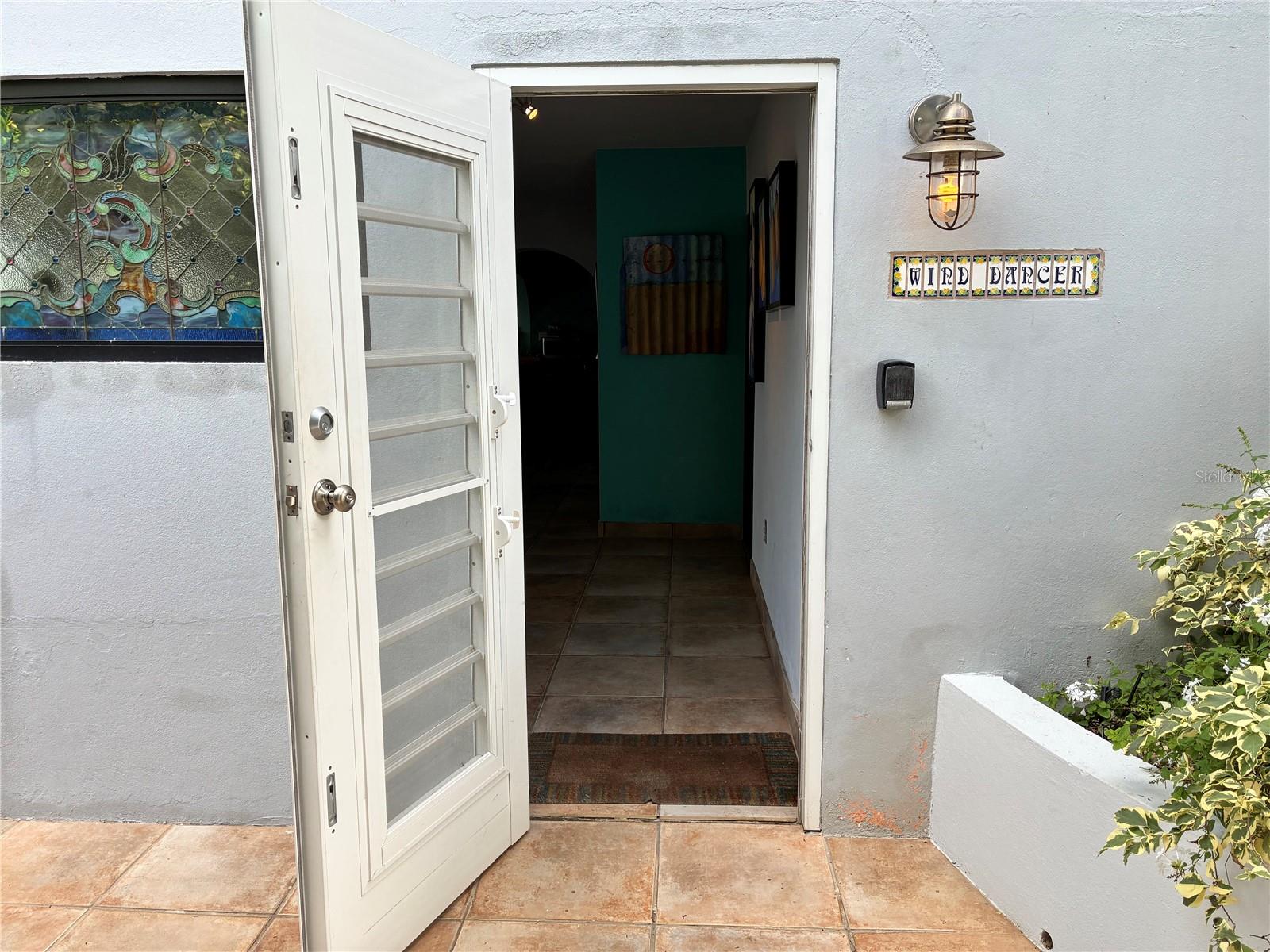 BRAVOS DE BOSTON - Residential