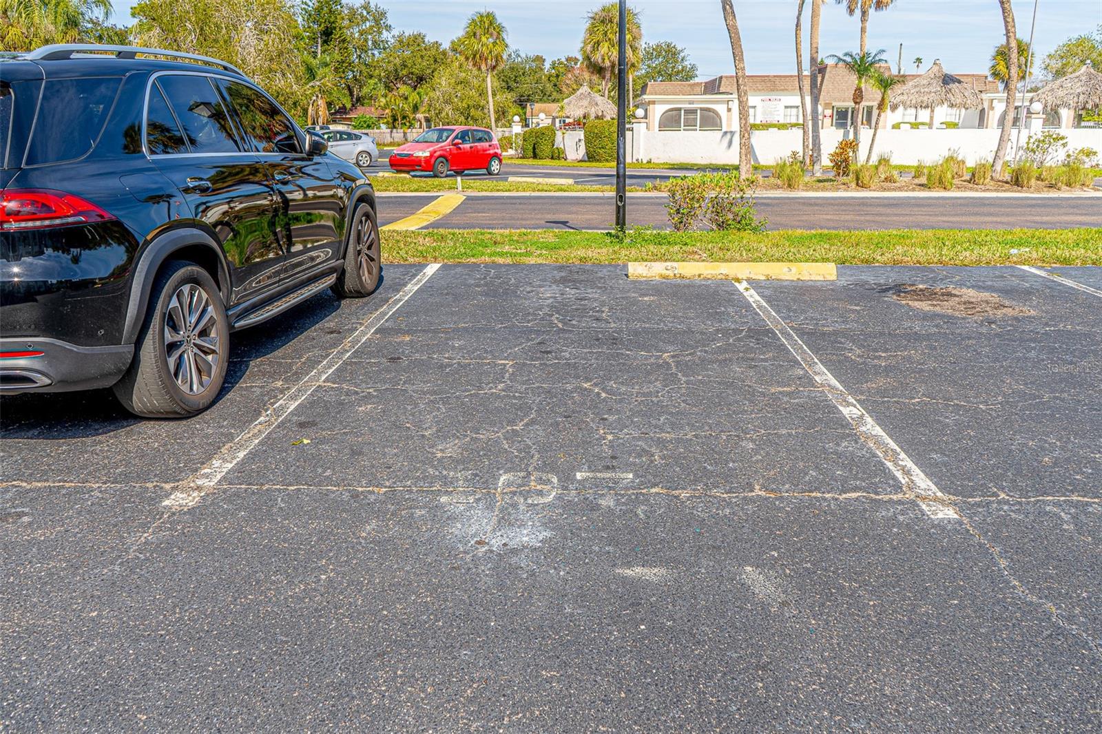 TRADEWINDS CONDO - Residential