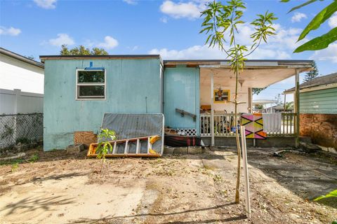 A home in TAMPA