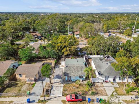 A home in TAMPA