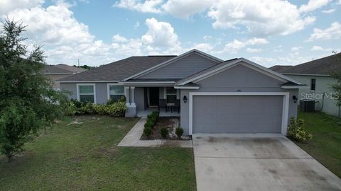 A home in WINTER HAVEN