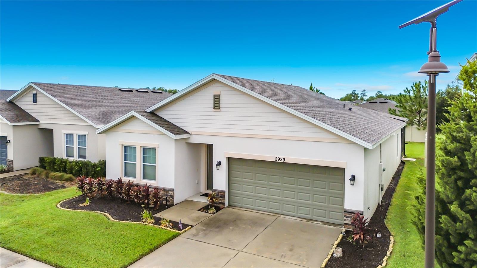 2929 DEERBERRY LANE