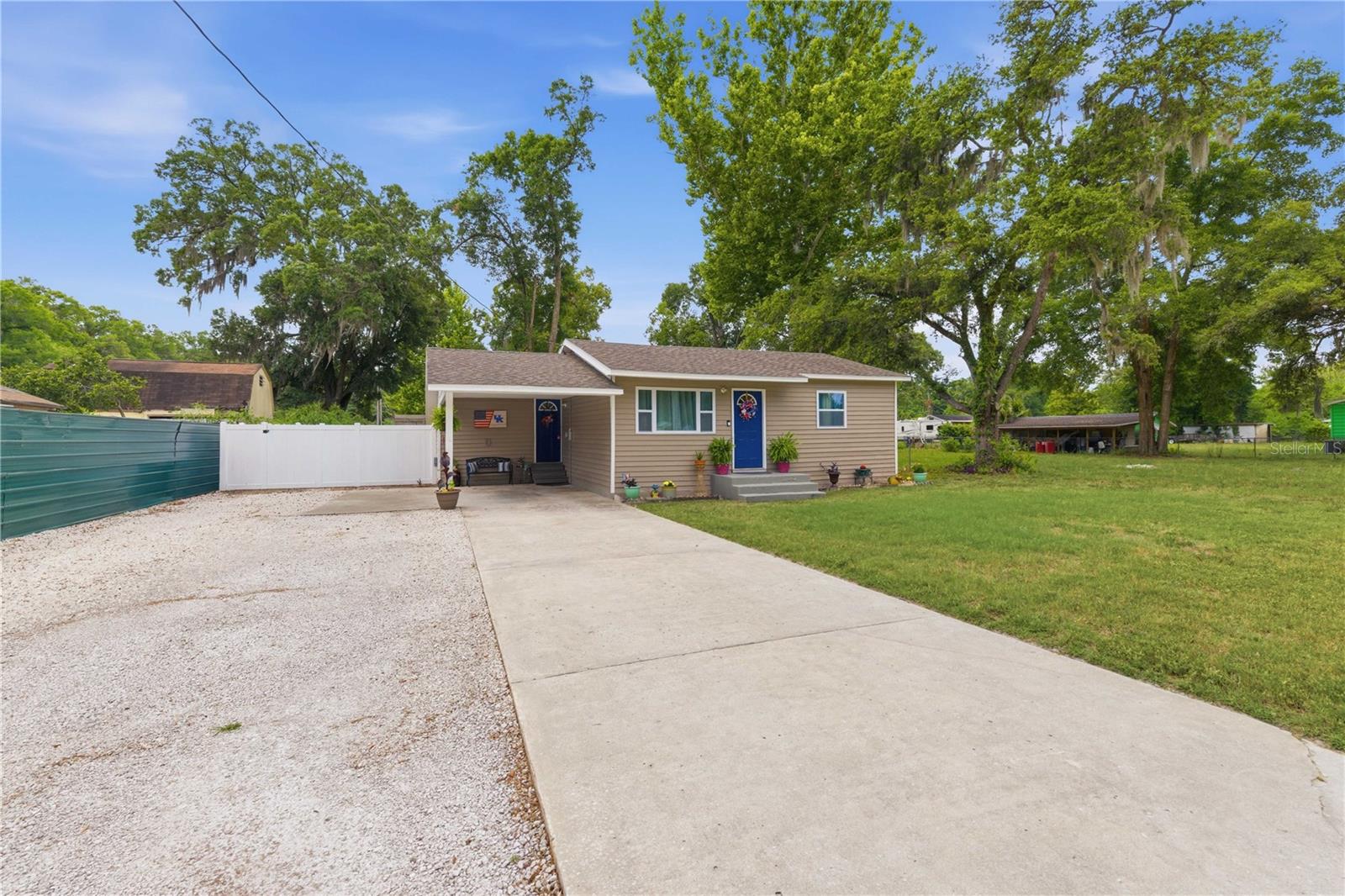 NO SUBDIVISION - Residential