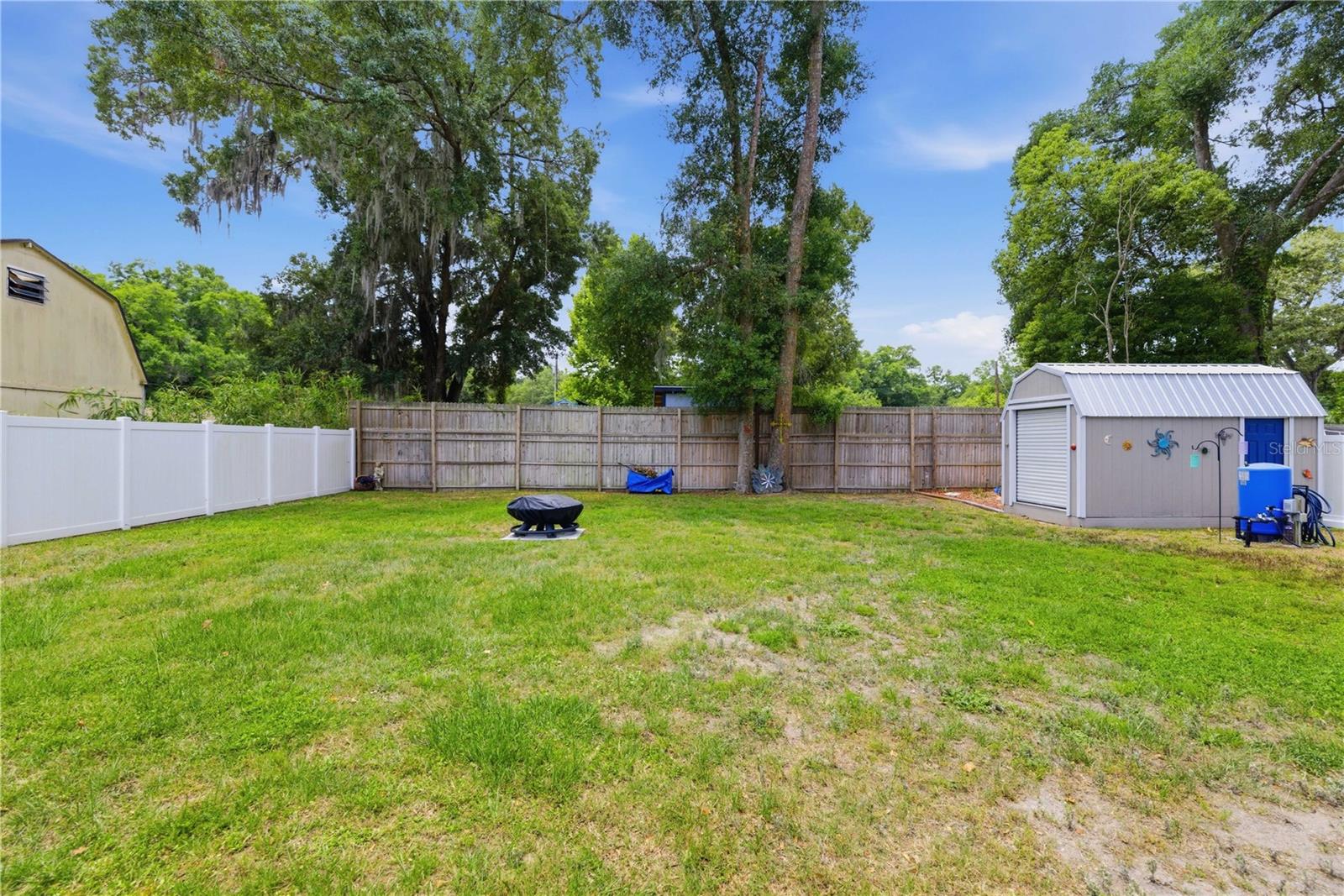 NO SUBDIVISION - Residential