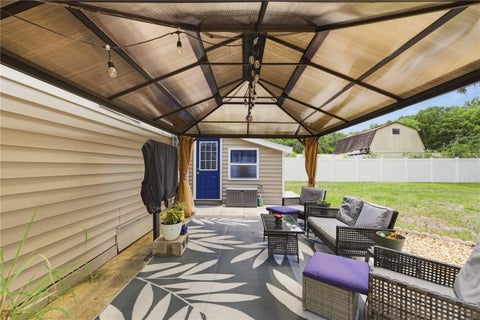 Tiny photo for 1512 NE 37th Street, Ocala, FL 34479 (MLS # OM724499)