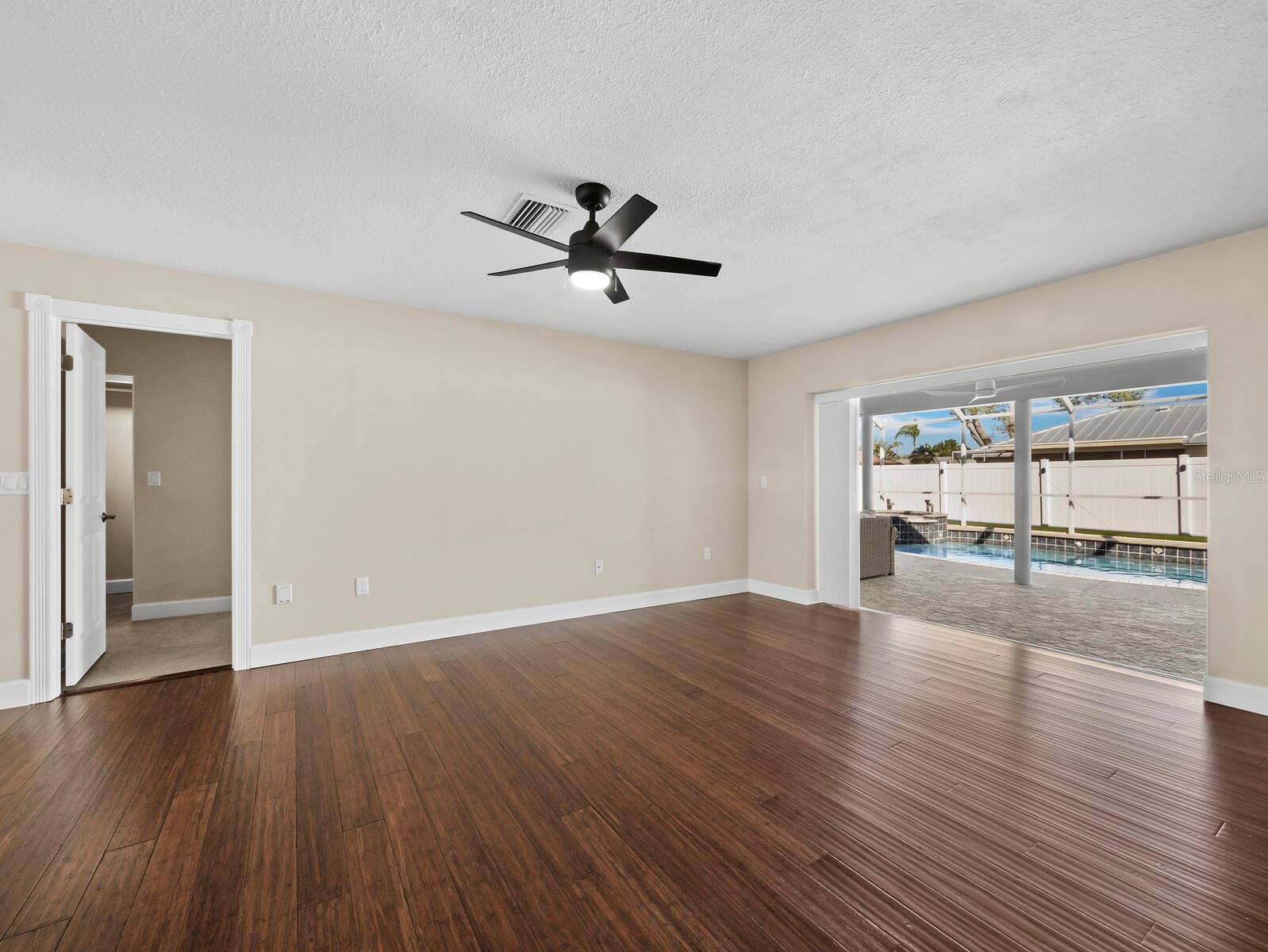 TAMARON - Residential