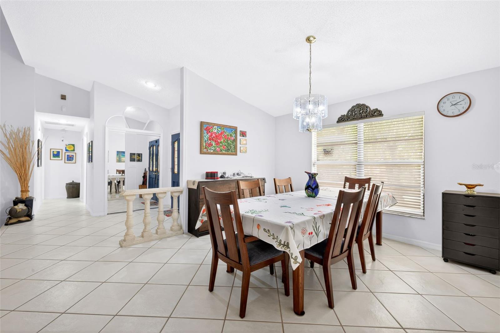 VILLAGE X UNIT 1 OF CARROLLWOO - Residential