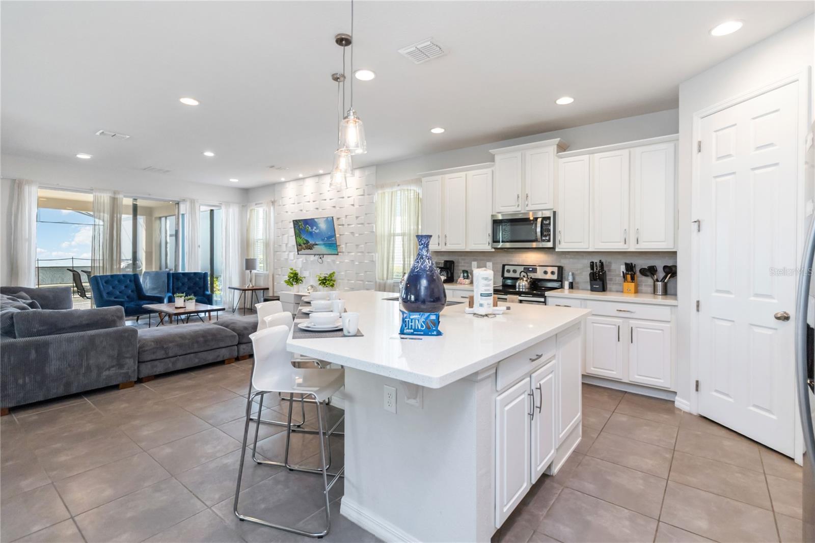 SOLARA RESORT - Residential