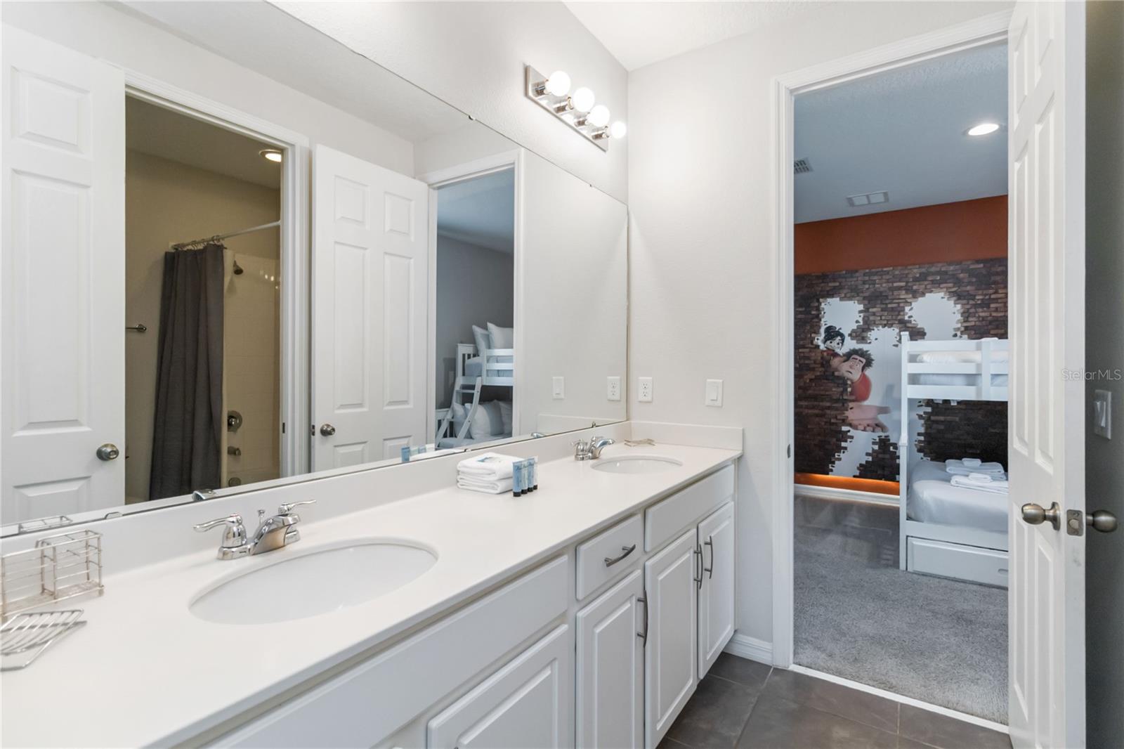 SOLARA RESORT - Residential