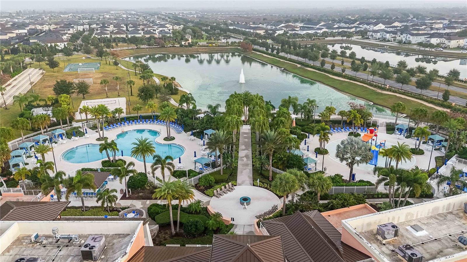 SOLARA RESORT - Residential