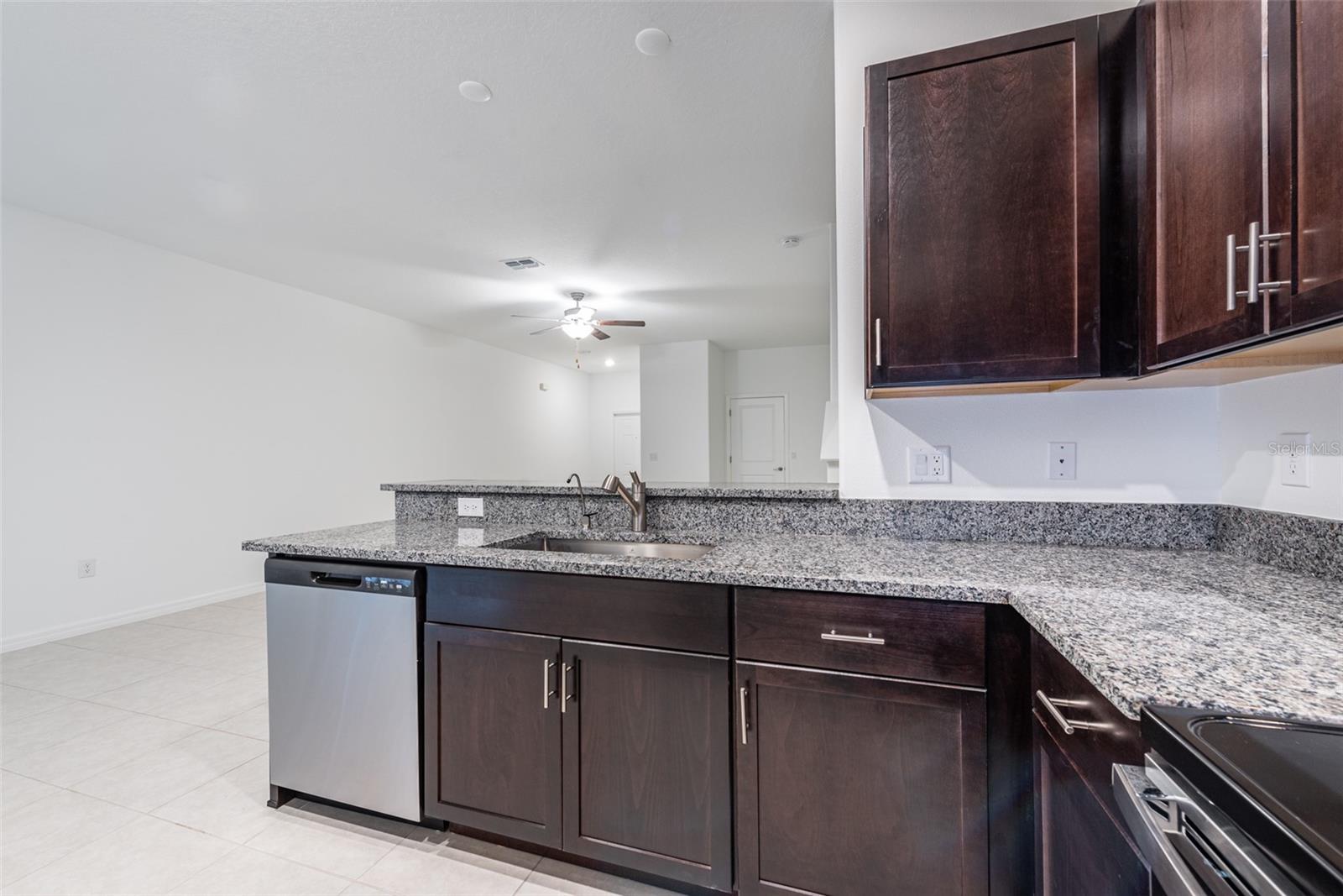 BELMONT TWNHMS PRCL F - Residential