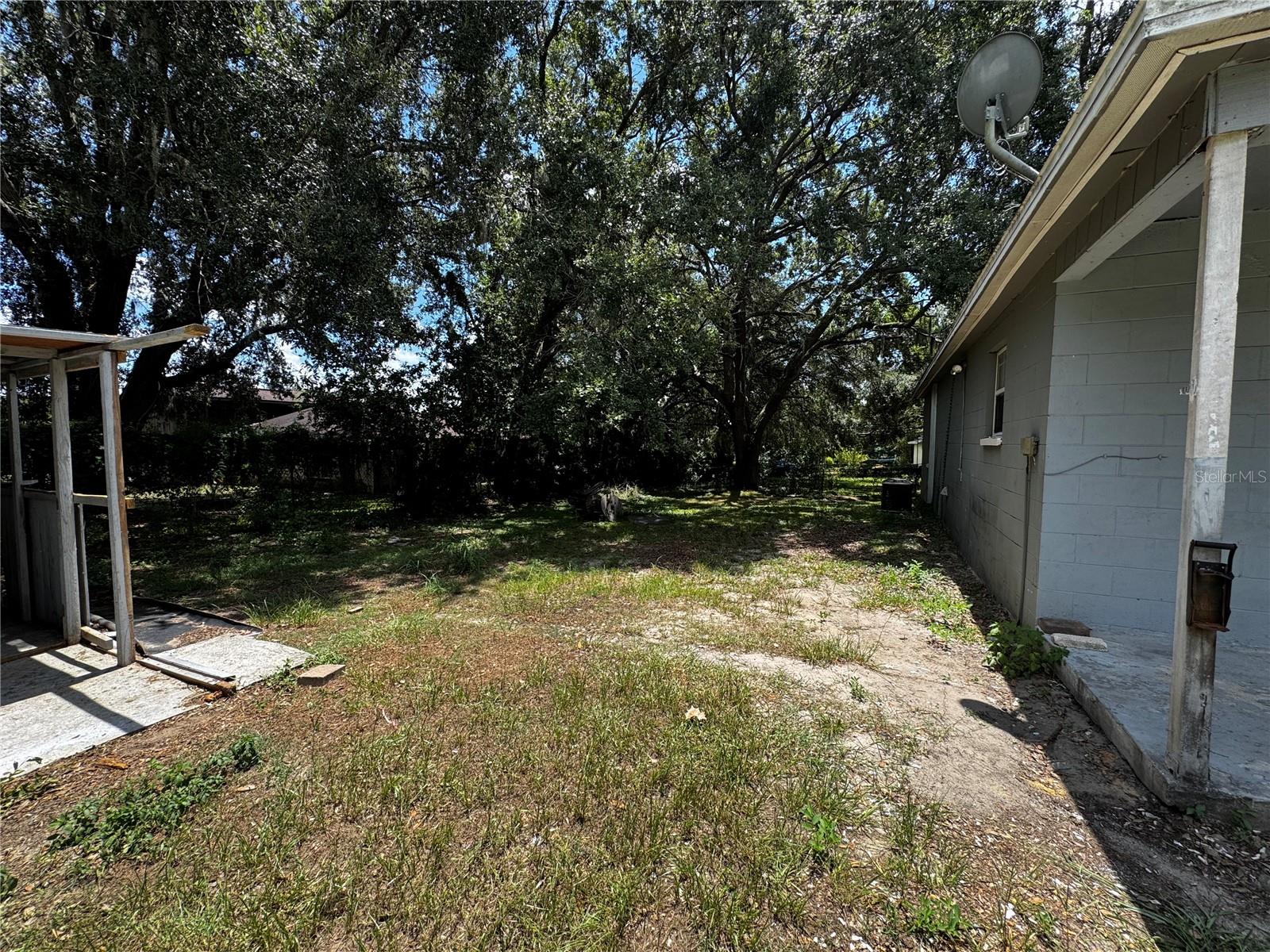 GORDON HEIGHTS PH 01 - Residential Lease